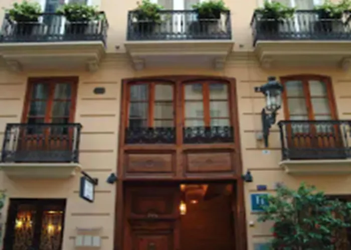 Hotel Ad Hoc Monumental 1881 Valenza